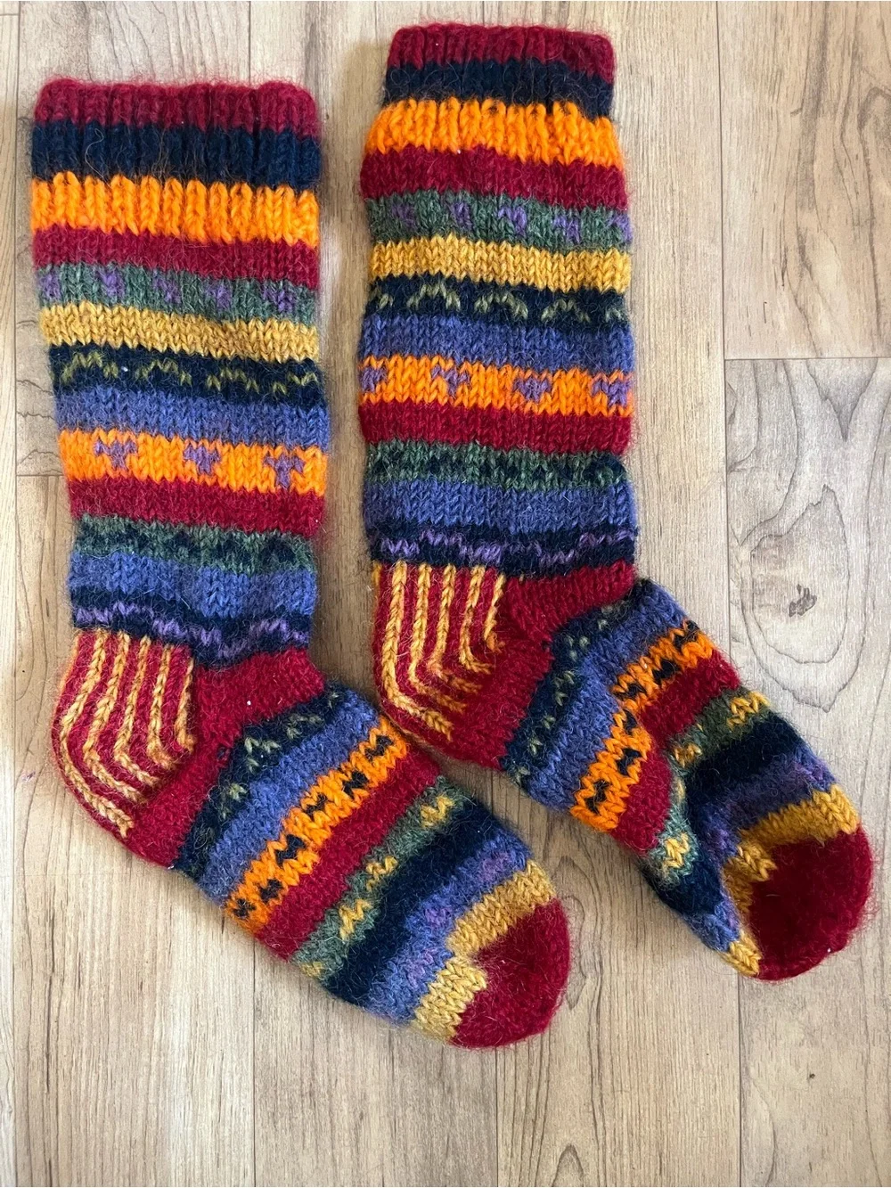 Newari Handcrafted In Nepal Icelandic Design Wool Socks